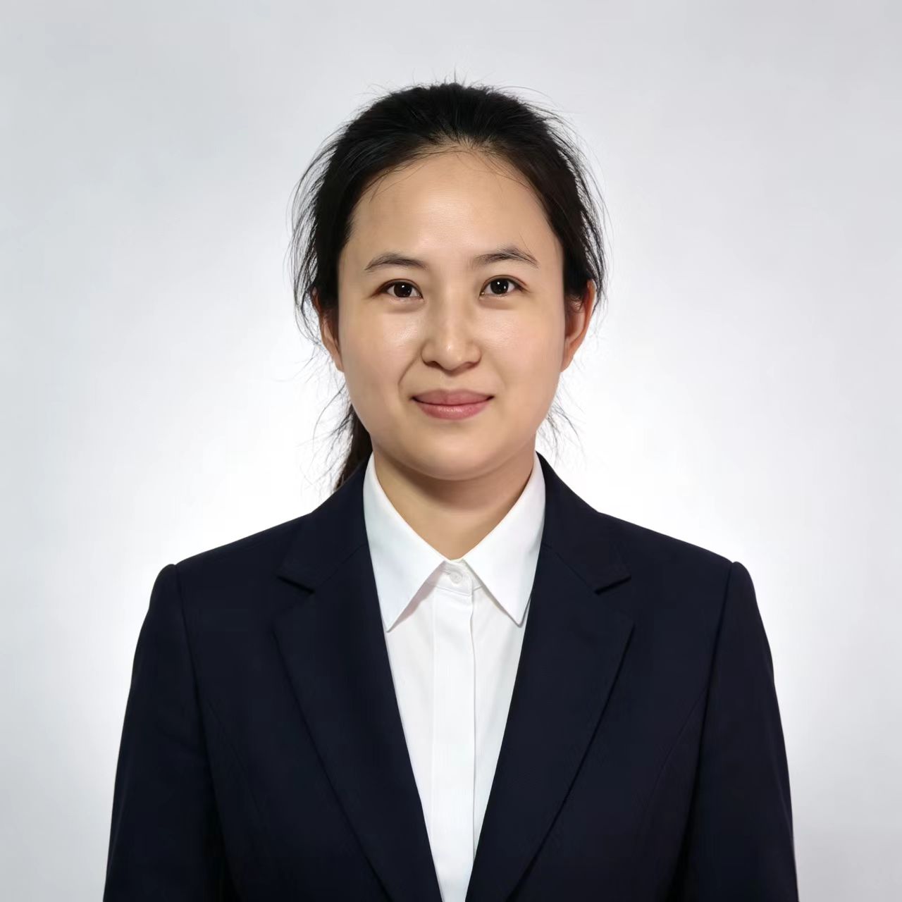 柳燕，中级咨询师